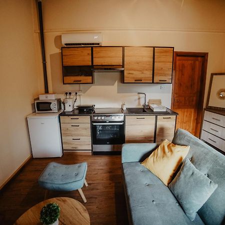 The Stonehouse Suites With Private Bath Spas Лимасол Екстериор снимка