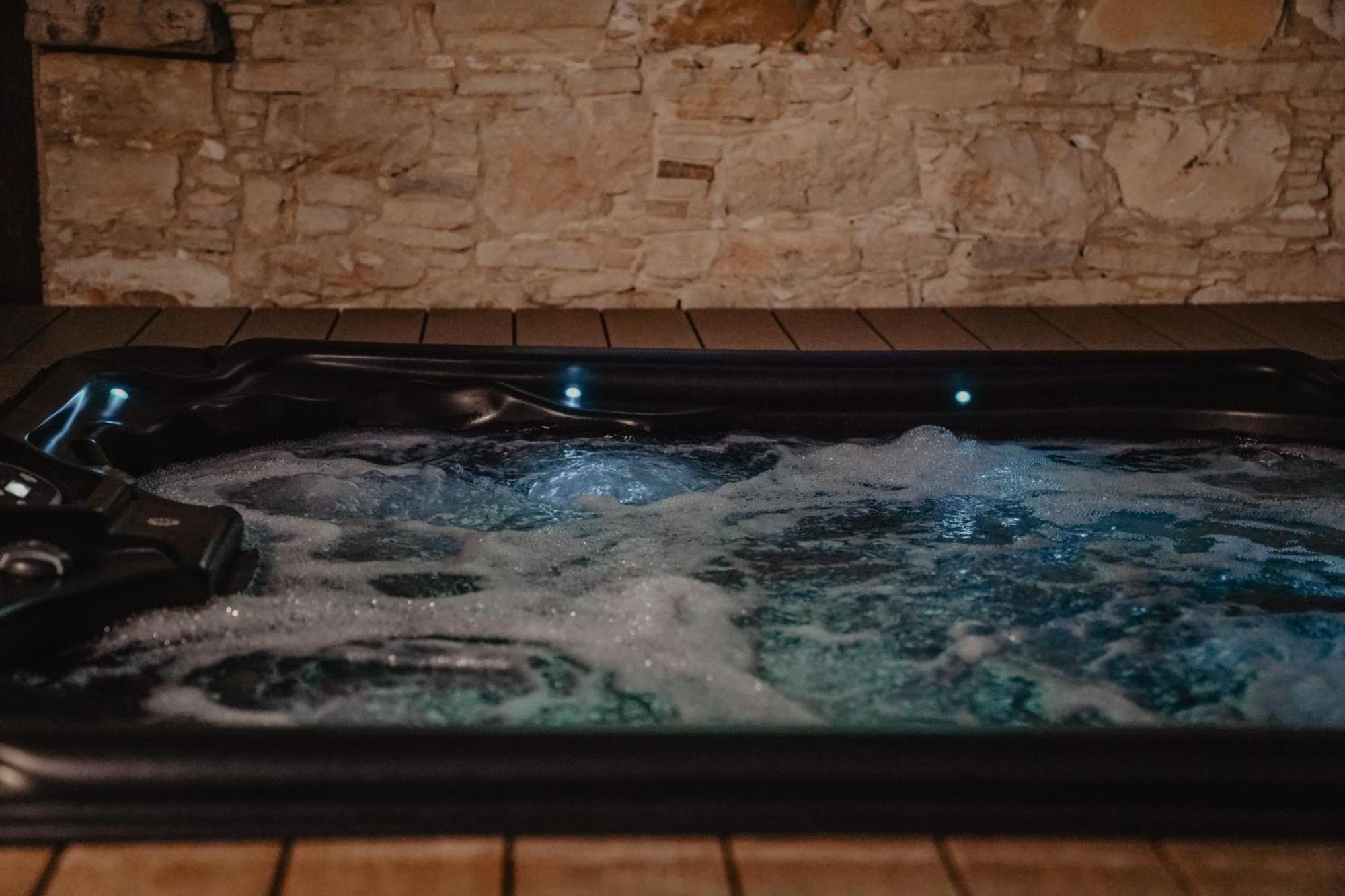 The Stonehouse Suites With Private Bath Spas Лимасол Екстериор снимка